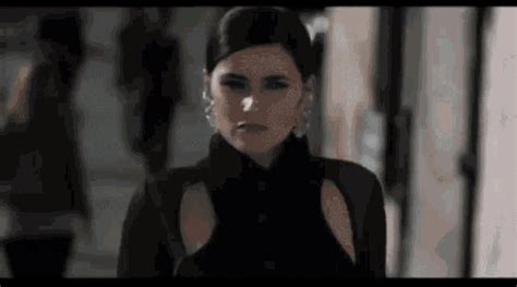 giantess growth|Giantess grows with each step [Animated GIF] .